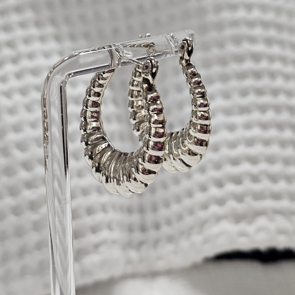 Vintage Chunky Ribbed Silver Oval Shrimp Hoop Earrings 925 - Picture 3 of 9